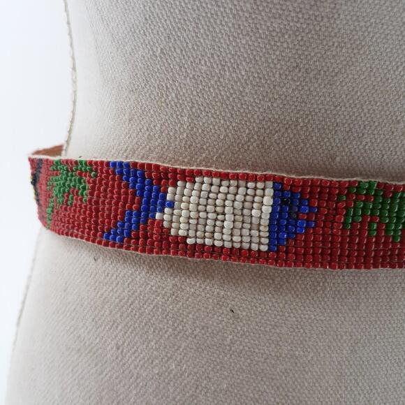 CDE Women's Beaded Fish Multicolored Belt Leather Boho Red White Blue size 28 - Picture 11 of 13
